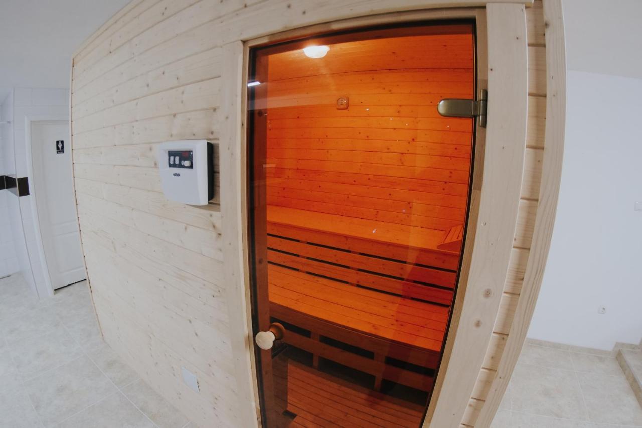 Wellness Resort Szecseny Jigodin Bai Luaran gambar